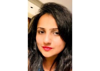 Global Strategist and Philanthropist Drummi Bhatt returns to her homeland to bring about a vernacular infotainment content revolution