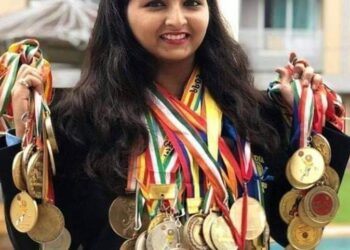 Poojaben Ghanshyambhai Patel of Gujarat won the title in Senior Girl’s Categoryat India’s first National Online Yogasana Championship