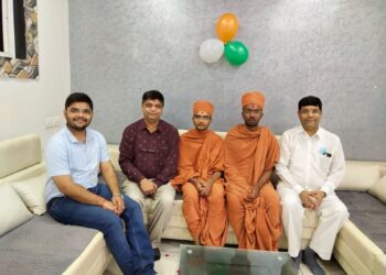 Unique celebration of 75th Independence Day by members of Ashima Towers