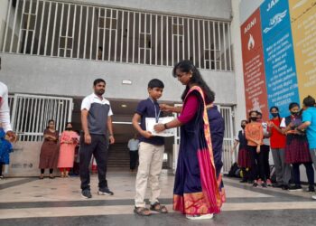 At the age of 10, Mohit Ramesh, a student of Shanti Asiatic School, Vastral, studying in class VIII, participated in the national skating competition