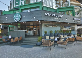Starbucks opensat Carter Road, Bandra, one of Mumbai’s iconic locations!