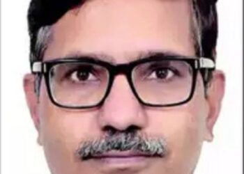 52-year-old Ahmedabad Man cracks NEET to win trust of his students