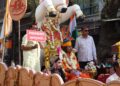 Maa-ko-god-lena-hai-mahayatra-of-the-campaign-will-travel-across-india-called-for-cow-protection-jagatguru-ji-shri-shri-santoshi-baba