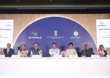 Deendayal Port Authority, Kandla signs Concession Agreement with DP World for the Development of Mega-Container Terminal at Tuna-Tekra.