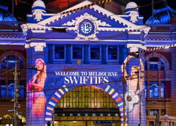 IT’S A LOVE STORY: TAYLOR SWIFT & MELBOURNE