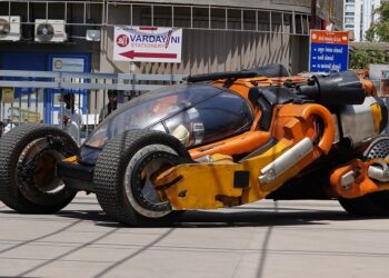 Bujji on the Move! Kalki 2898 AD’s Futuristic Vehicle Cruises Ahmedabad Streets