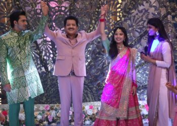 COLORS’ ‘Mangal Lakshmi’: Udit Narayan’s voice brings chaar chaand to Lakshmi and Kartik’s sangeet ceremony