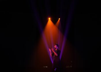 YOUFORIA Chp. पार्थ Leaves Ahmedabad Spellbound with its HEXAIMMERSIVE™ Experience