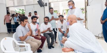 Gujarati Film ‘JEEV’ Begins Its Promotion with the Noble Message of Compassion for All Living Beings; Team Seeks Blessings from Jain Acharya Mahashramanji