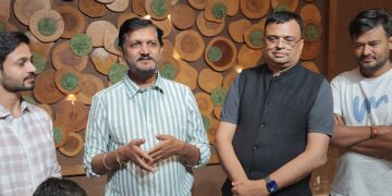 ‘Chor No.1’ Wraps Up Shoot; Producer Nilesh Modi Congratulates Cast and Crew