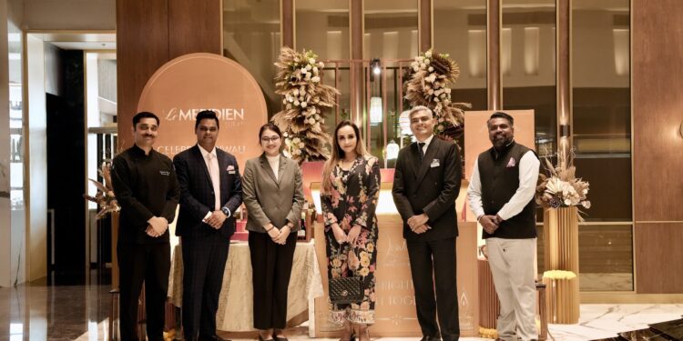 Le Meridien Surat Celebrates the Spirit of Diwali with Marriott Bonvoy Through ‘Share the Light’ Hamper Unboxing Experience